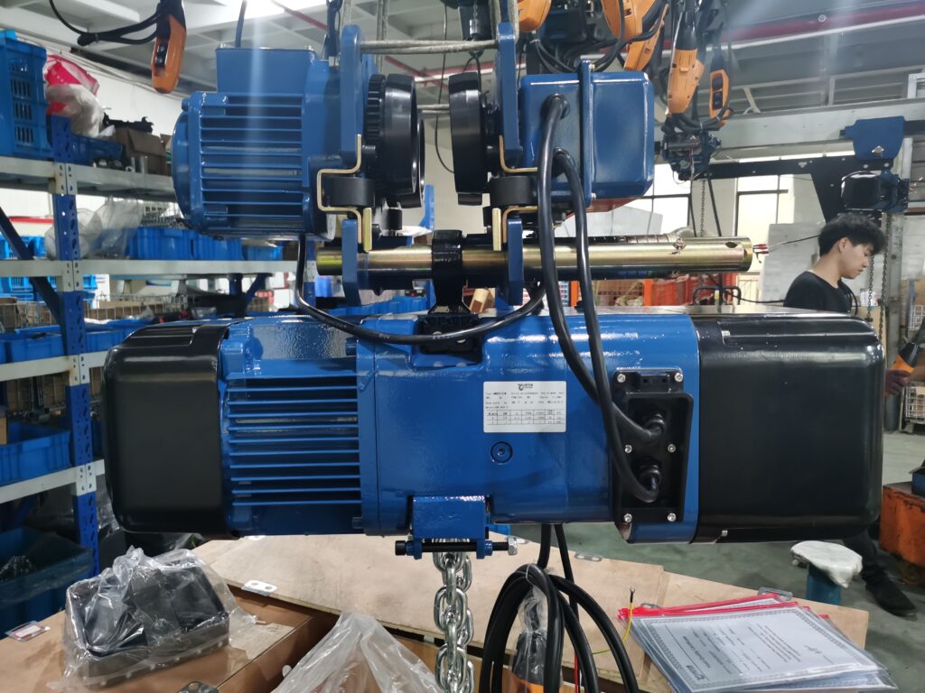 European-spec electric chain hoist